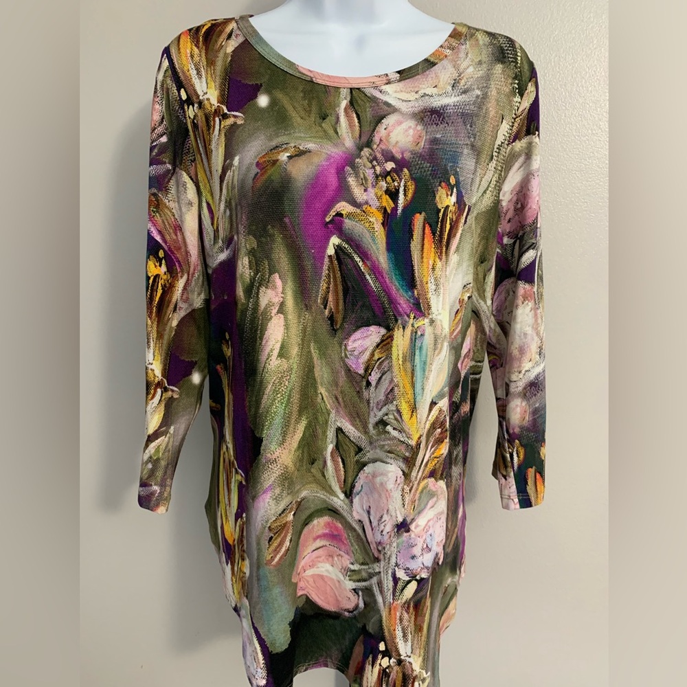 NWT Karen Kane Floral Long Sleeve Top